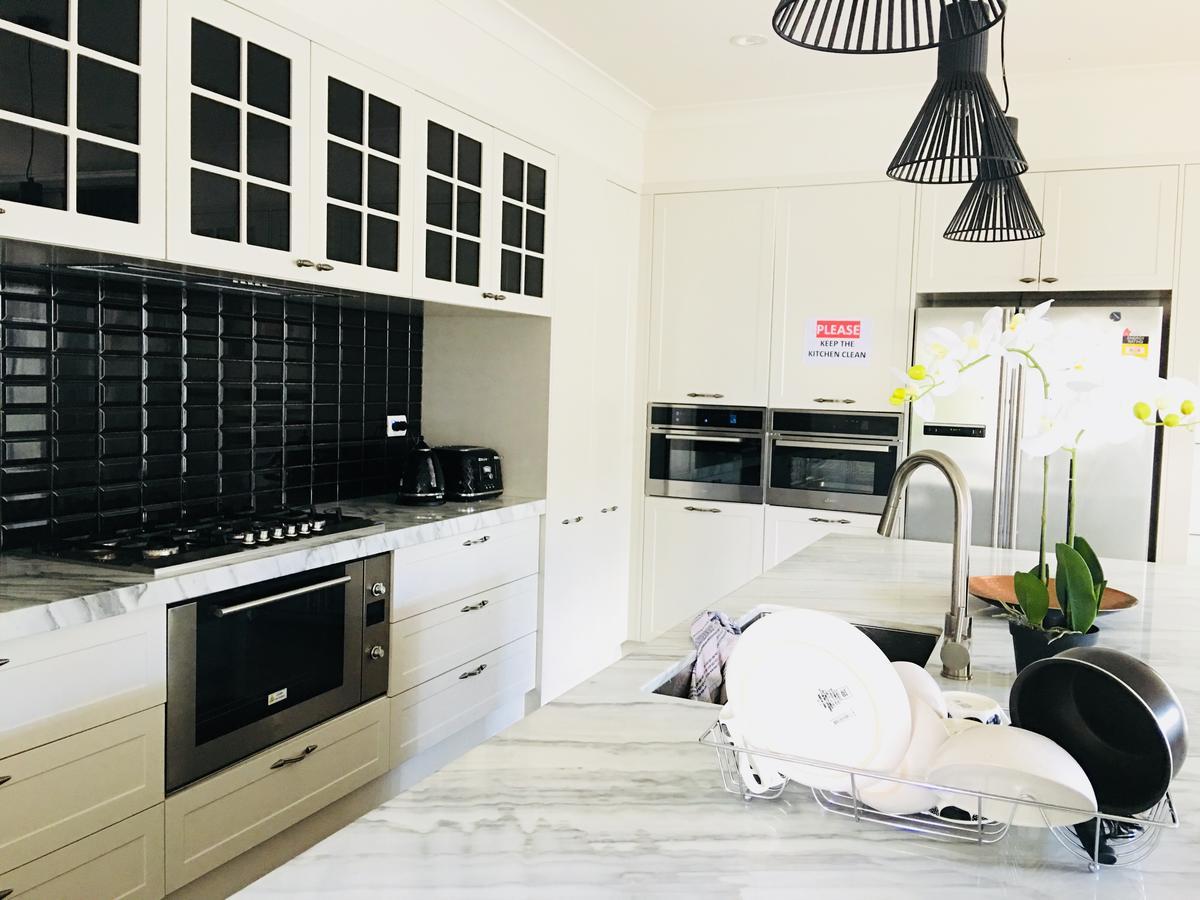 Emily'S Holiday House, Newmarket โอ๊คแลนด์ ภายนอก รูปภาพ